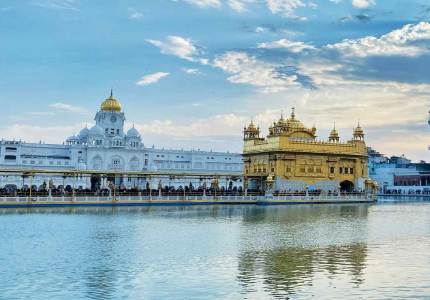Amritsar Taxi Rental Service